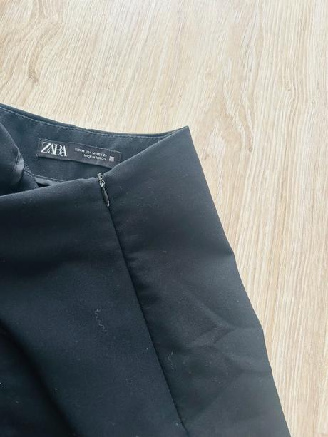 Krásne bermuda šortky značky zara, zara,m