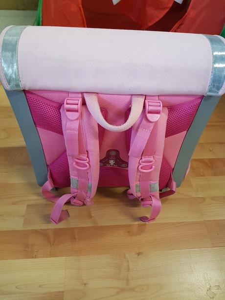 Skolska taska princes, 