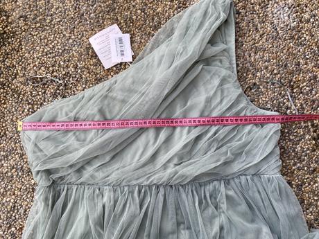 Letné dlhé šaty pre družičku, 52