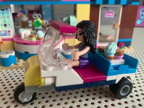 Lego friends olivia s cupcake cafe 41366, 