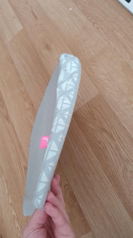 Klinový vankúš, šírka (cm): 30,dĺžka (cm): 30