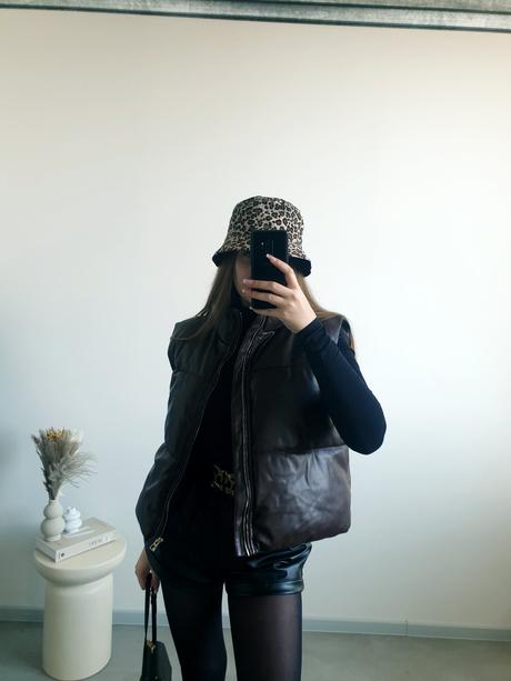 Koženková vesta, takko,46