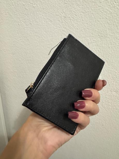 Peňaženka malá, house