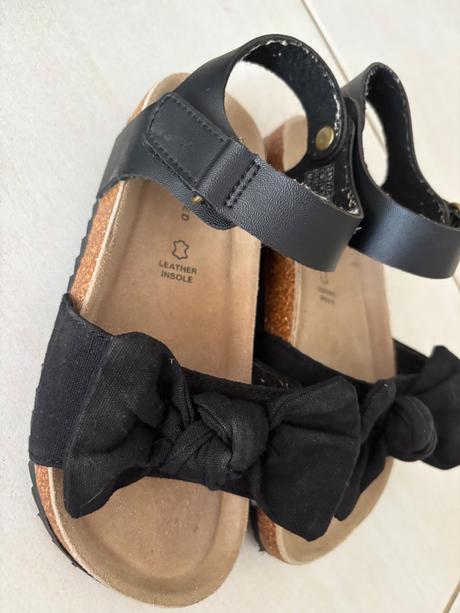 Nové sandale, reserved,32