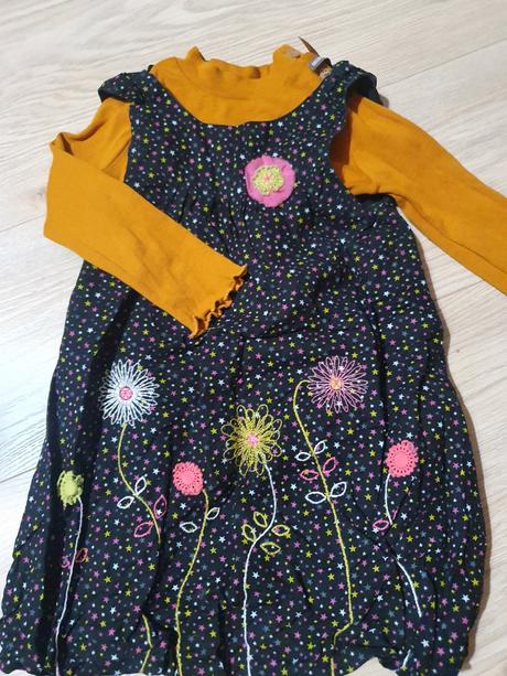 Saty + tricko reserved, 92