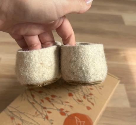 Wilding nelus, vlnene papuce vd 23 cm, 35