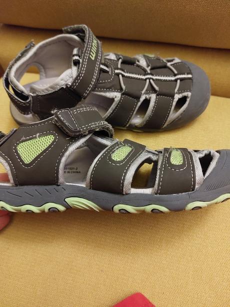 Chalanské sandalky, veľkosť 33, 33