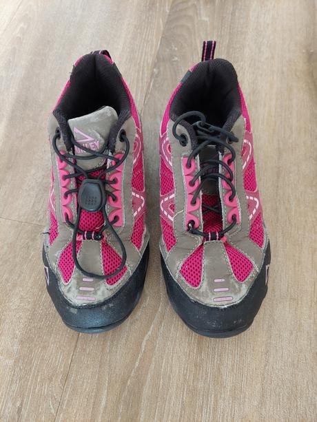 Tenisky, mckinley,32