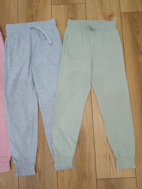 Teplaky,2 ks zateplené,2 ks tenšie, h&m,134