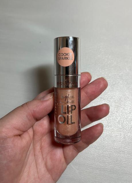 Dekoratívna kozmetika rôznych značiek, 