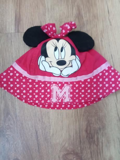 Predam klobuk, disney,92