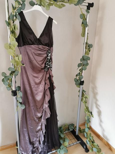 Spoločenské šaty, m