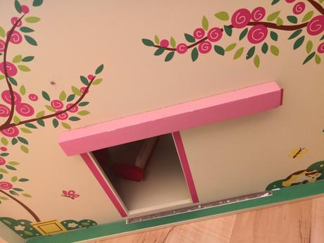 Domček pre bábiky s príslušenstvom, 