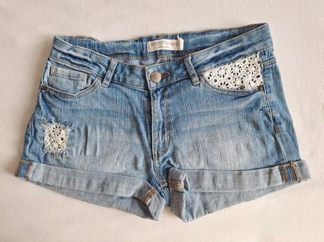 Nohavice rifľové krátke s čipkou, lindex,152