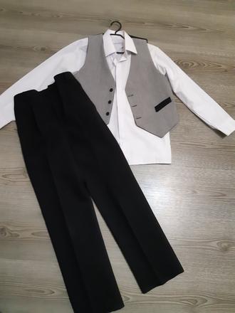 Komplet na 1.sv.prijímanie pre dvojičky, 146