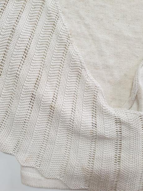 Krátky pletený svetrík retro, l