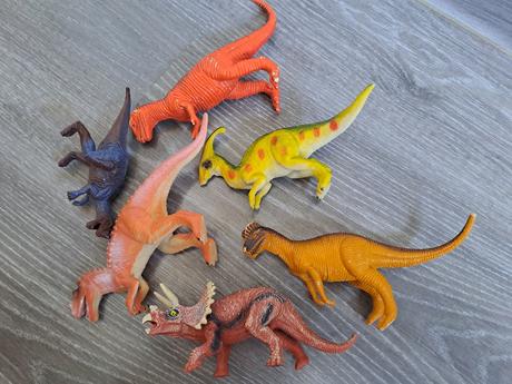 Dinosaury, rôzne,
