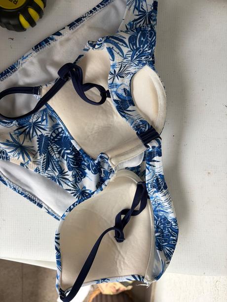 Bielo modre boho kvetovane plavky bikiny, m