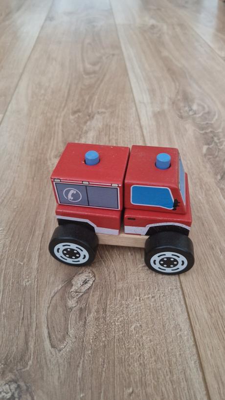 Drevené autíčko - stavebnica., 