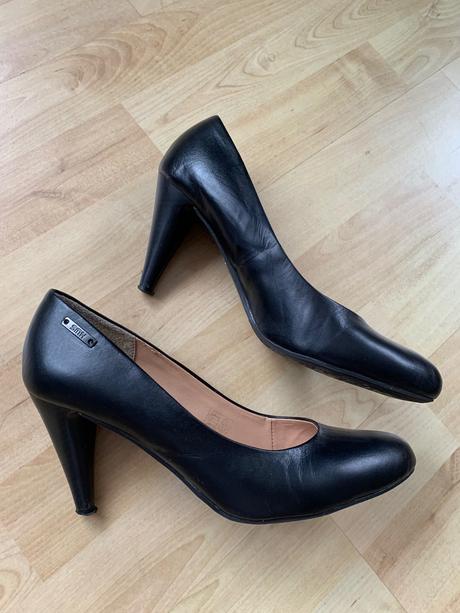 Výpredaj - 30 percent- klasické kožené lodičky smh, 39