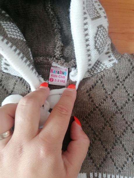 Sveter, kids club,92