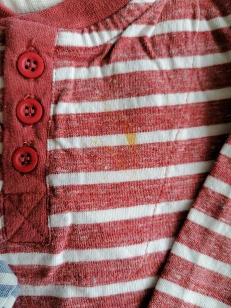 Červené tricka, 86