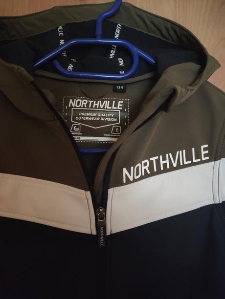 Bunda softshellová zn. northville, c&a,134