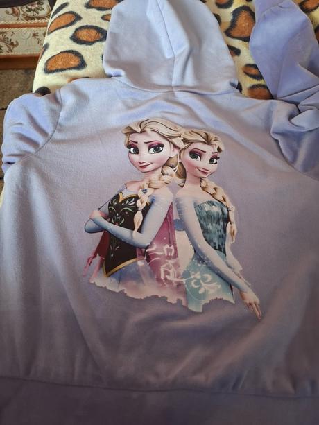 Velurova súprava, 122