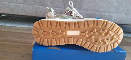 Kvalitne tenisky, 39