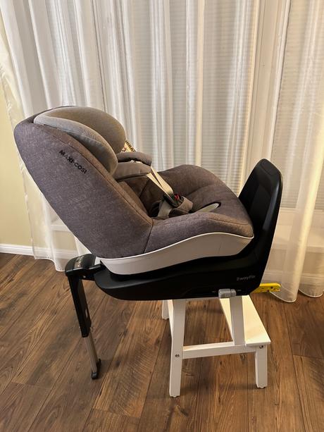 Autosedačka so základňou maxi cosi peble plus, maxi cosi