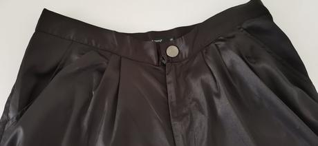 Čierne elegantné nohavice, 38