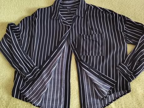 Top blúzka s rozporkom na chrbte forever 21, s