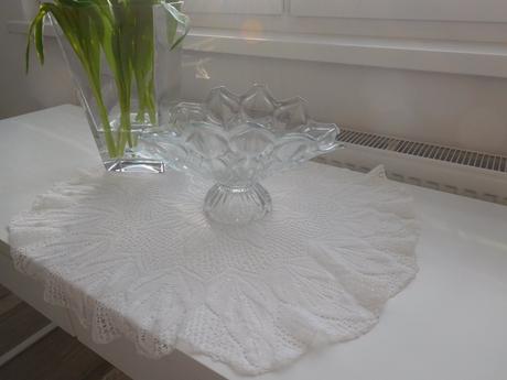 Lisovaná krásna misa v top top stave,, 