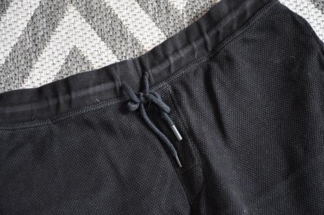 Teplákové šortky, reserved,l