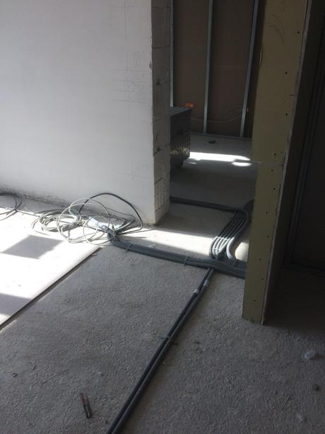 Elektrikár a elektroinštalačné služby - provoltis, 