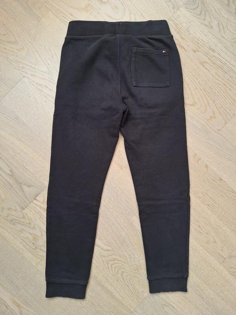 Tepláky, tommy hilfiger,140