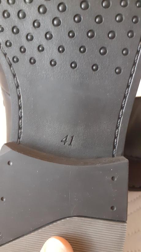 Pánske spoločenské topánky v 41, 41