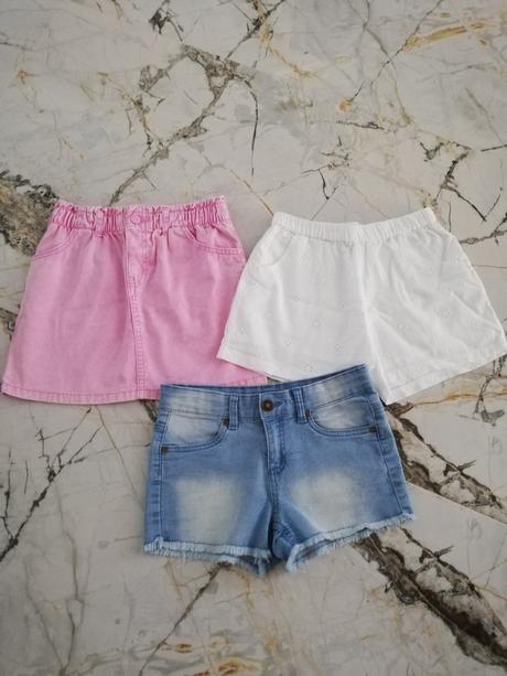 Dievčenské krátke nohavice a sukňa veľkosť 134-140, 134