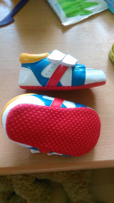 Bielomodre capacky cheroke, cherokee,<17