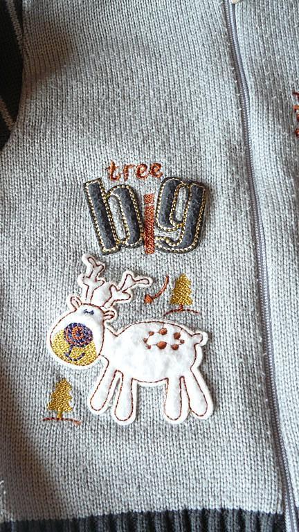 Sveter so sobíkom, 104