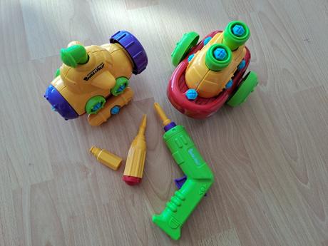 Skrutkovacie hracky,