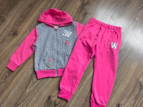 Tepláková súprava, 110