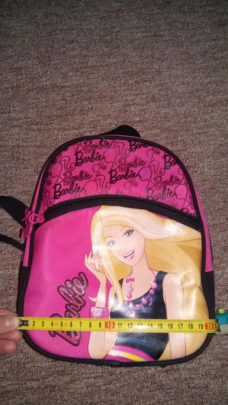Krasny barbie ruksacik, 
