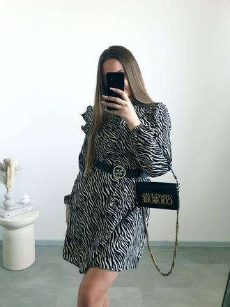 Zebrované šaty m/l, m