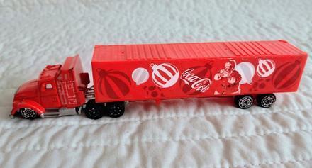 Vianočný kamión coca-cola so santa clausom, 