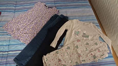 Dievčenský balík oblečenia 104-122 s aktovkou, 104–116