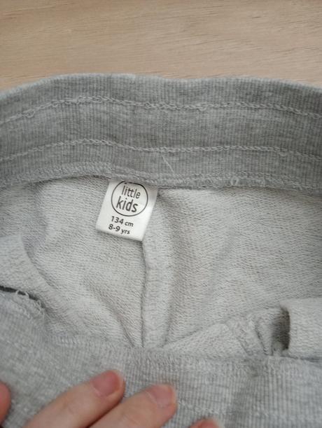 Tepláky cena spolu, 134