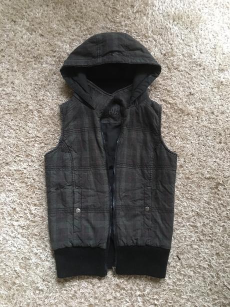 Vesta, clockhouse,xs