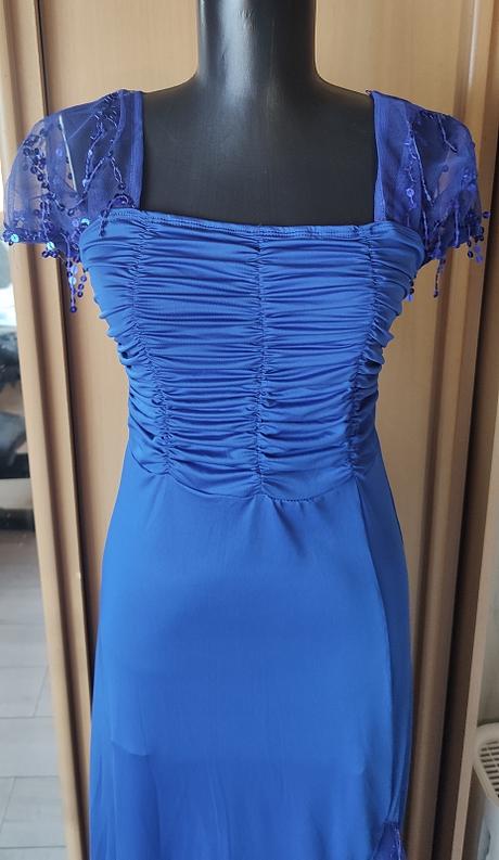 Prekrásne dlhé spoločenské s, s