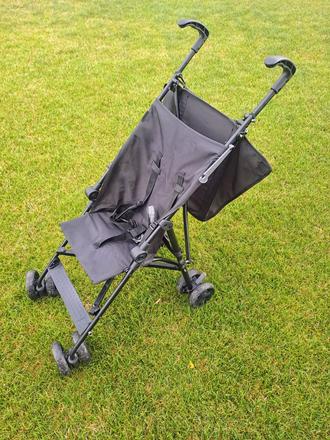 Cestovný skladací kočík, 